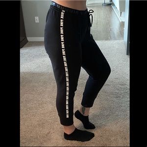 Victoria’s Secret PINK Women’s Black Jogger Sweats